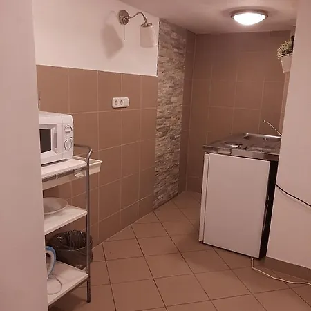 Apartman Vorosmarty Διαμέρισμα