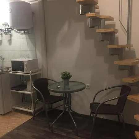 Apartman Voeroesmarty Apartment